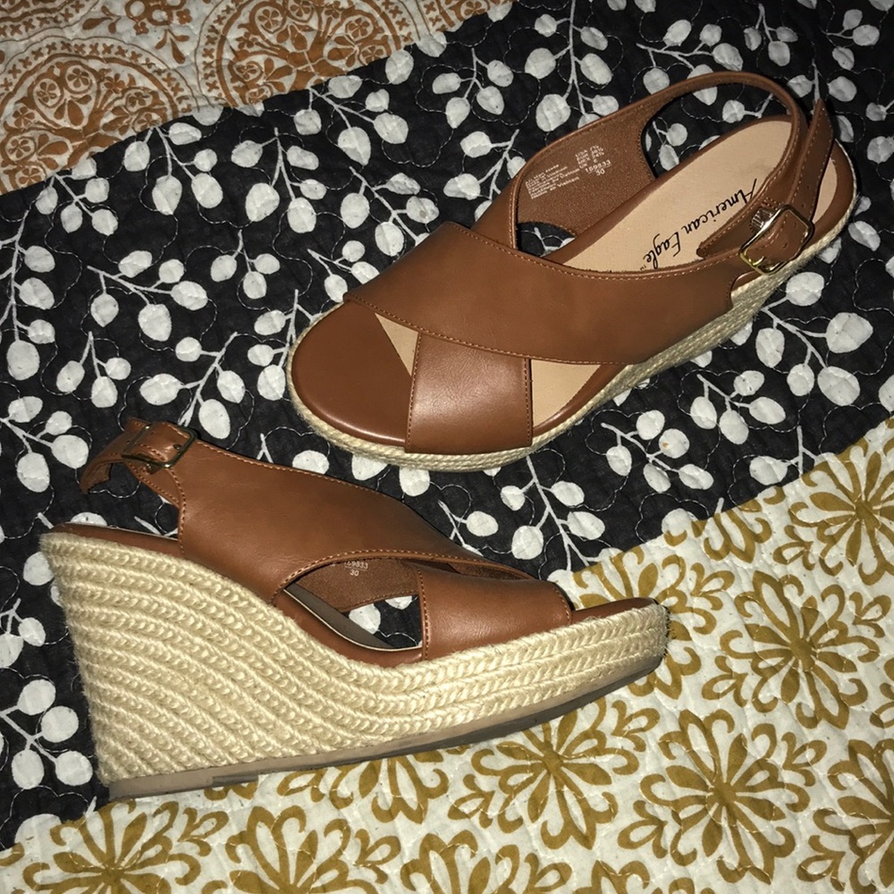 Brown wedges